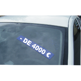 Autocollant pare brise - de 4000 €