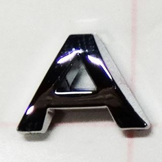 Lettre adhésive chromée A