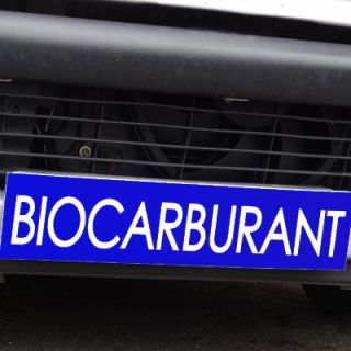 Cache plaque d'immatriculation avantage bleu Biocarburant