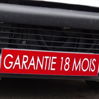 Cache plaque d'immatriculation avantage rouge Garantie 18 mois